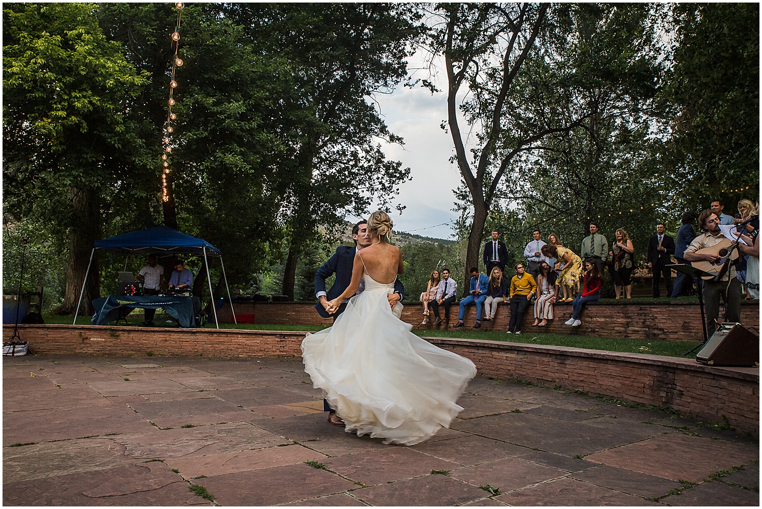 River Bend Outdoor Summer Wedding Photos, Lyons Colorado Photographer, colorado wedding photographer, wedding photographer, outdoor wedding style, lyons farmette